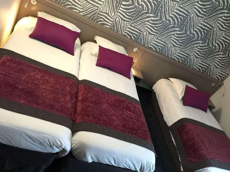 Brit Hotel Golfhotel Saint Samson Pleumeur-Bodou Quarto foto